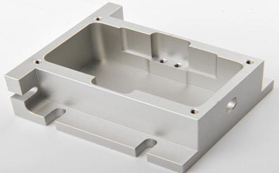 Les solutions pour l'usinage CNC de mince-mur poreux coque en alliage d'aluminium de pièces de